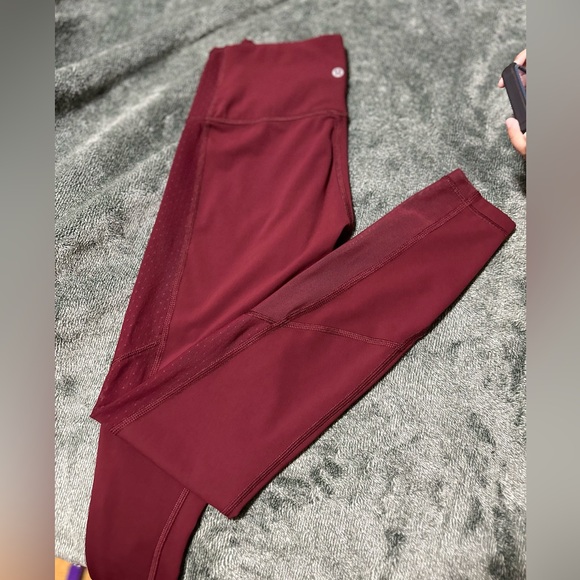 Lululemon Body Con Tight Size 8 - Picture 3 of 7